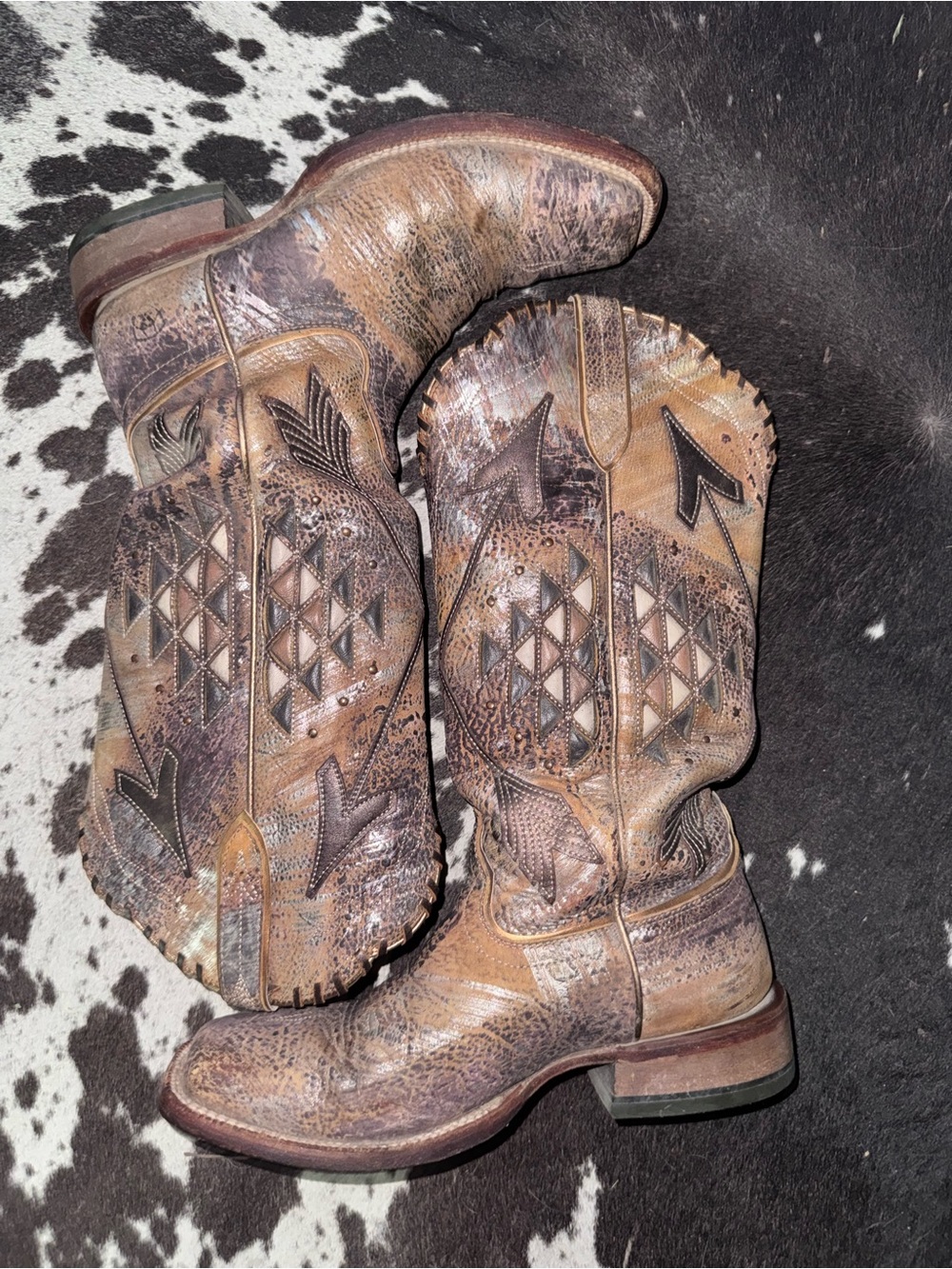 Ariat Distressed Brown Western Boots with Tan Accents